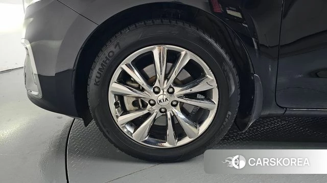 Kia The New Carnival id 4993254 из Кореи 29
