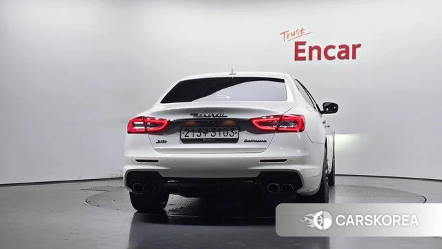 Maserati Quattroporte id 4952570 из Кореи 26
