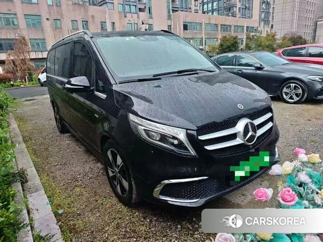 Mercedes-Benz V-Class 2021 -- из Китая, фото 4