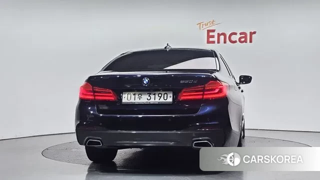 BMW 5 Series (G30) id 3631980 из Кореи 14