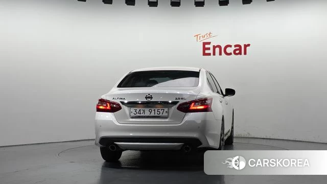 Nissan Altima id 5004386 из Кореи 14