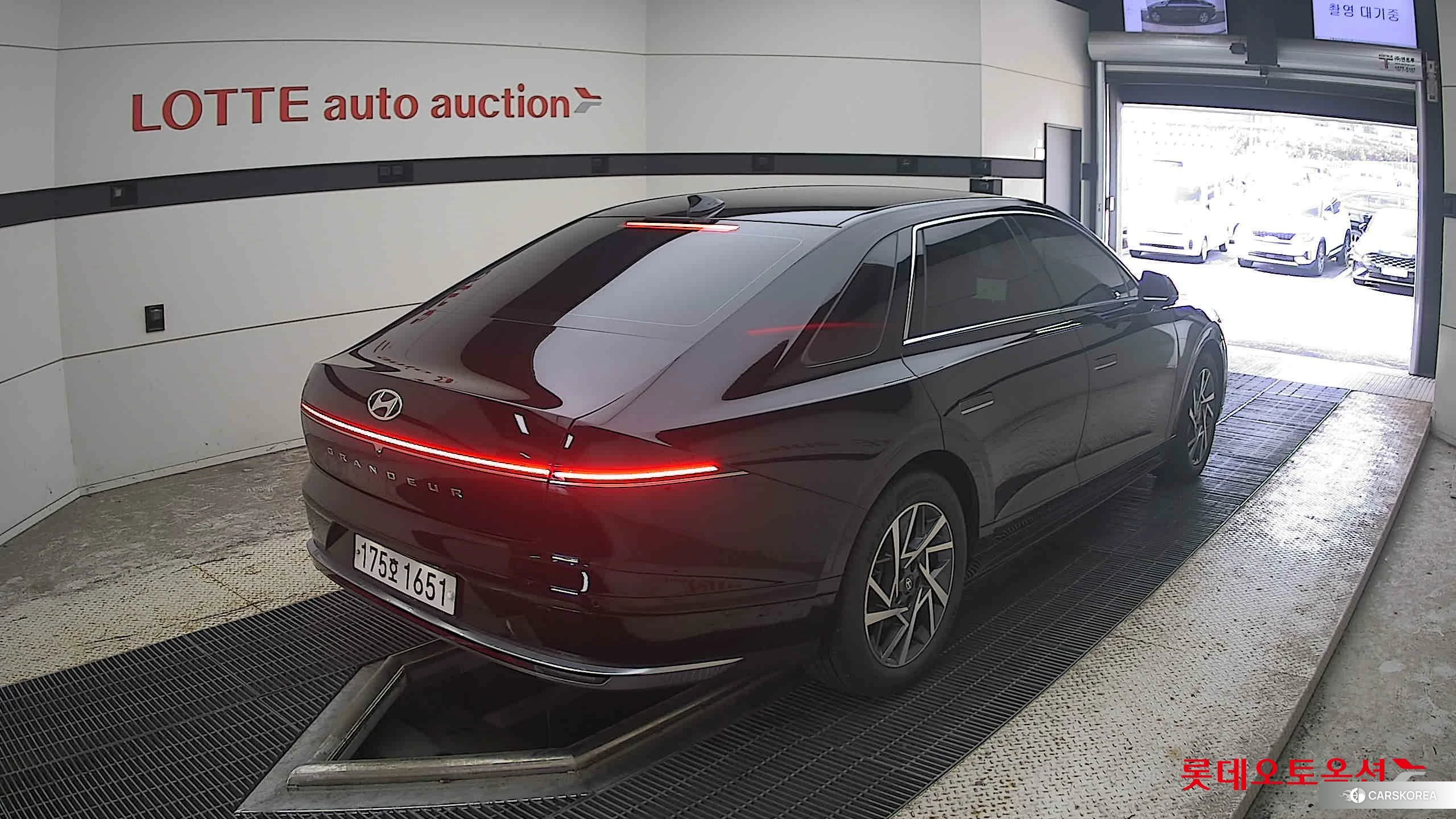 Hyundai Grandeur Hybrid id 4984673 из Кореи 32