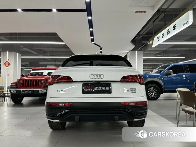 Audi Q5L 2021 Белый из Китая, фото 4