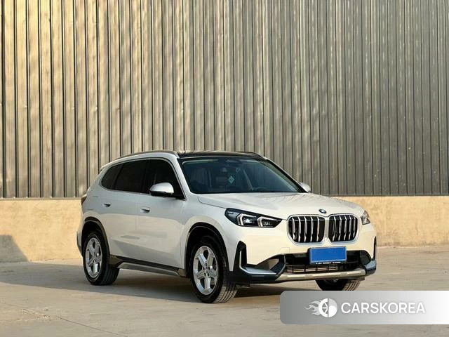BMW X1 2023 Белый из Китая, фото 4