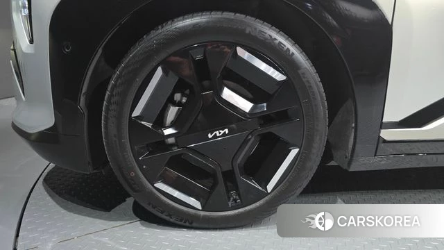 Kia EV3 id 4715176 из Кореи 31