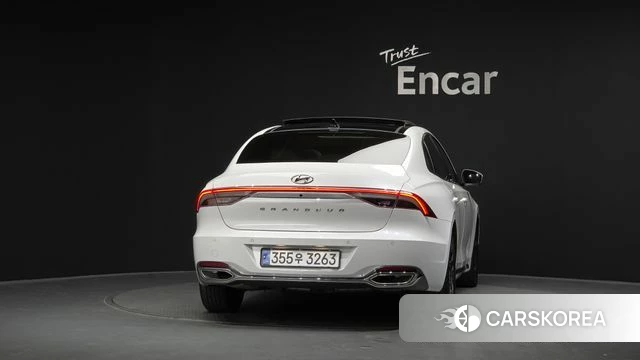 Hyundai The New Grandeur IG Hybrid id 5012782 из Кореи 32
