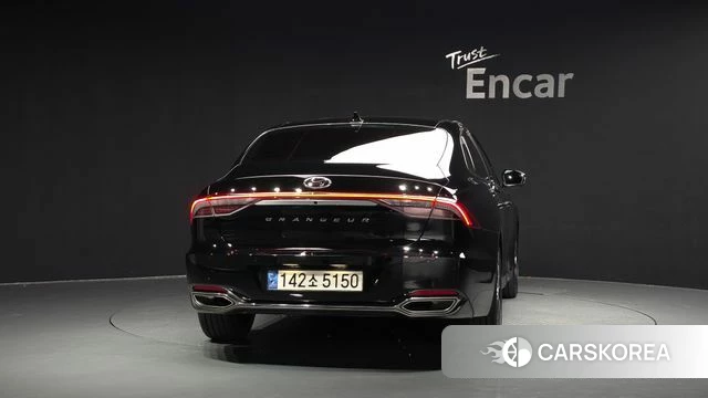 Hyundai The New Grandeur IG id 4779969 из Кореи 34