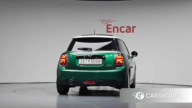 Mini Cooper id 4918183 из Кореи 24