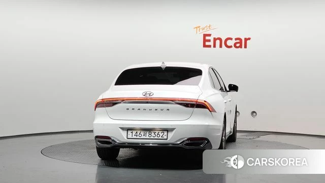 Hyundai The New Grandeur IG id 4836543 из Кореи 27