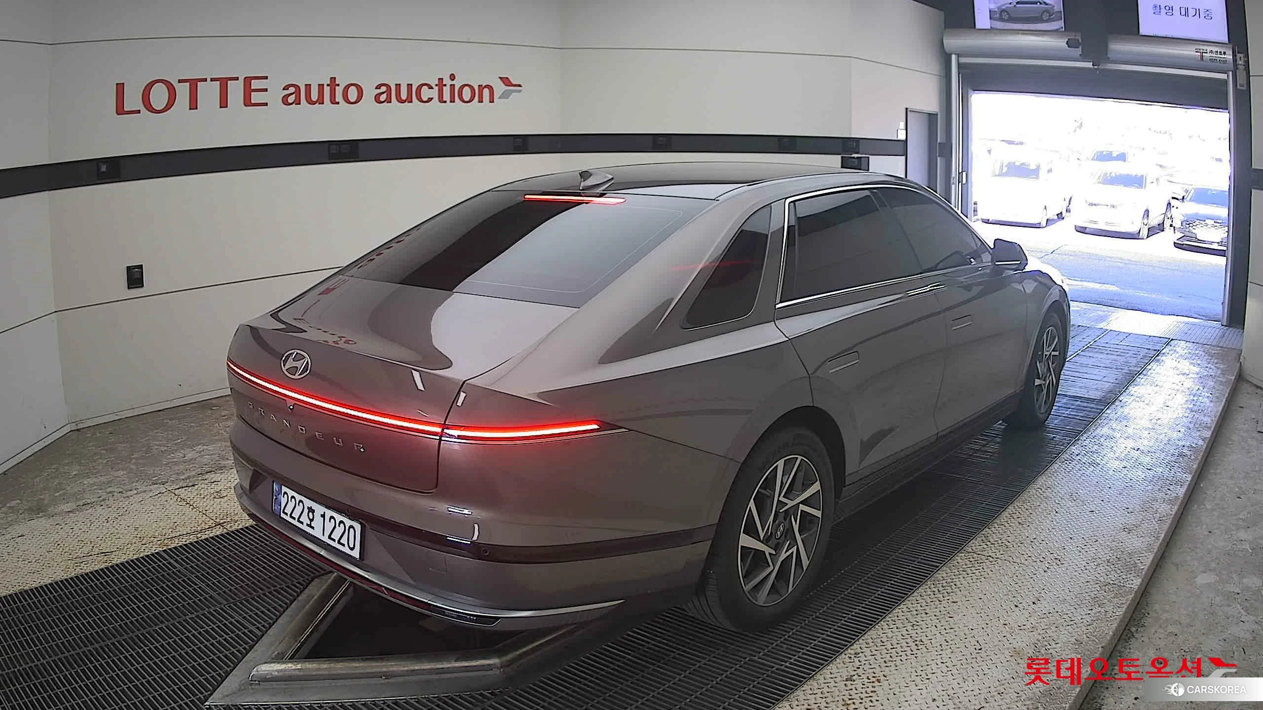 Hyundai Grandeur Hybrid id 4990008 из Кореи 31