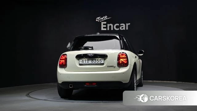 Mini Cooper D id 4988360 из Кореи 25
