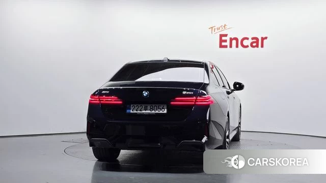 BMW 5 Series (G60) id 5020815 из Кореи 14