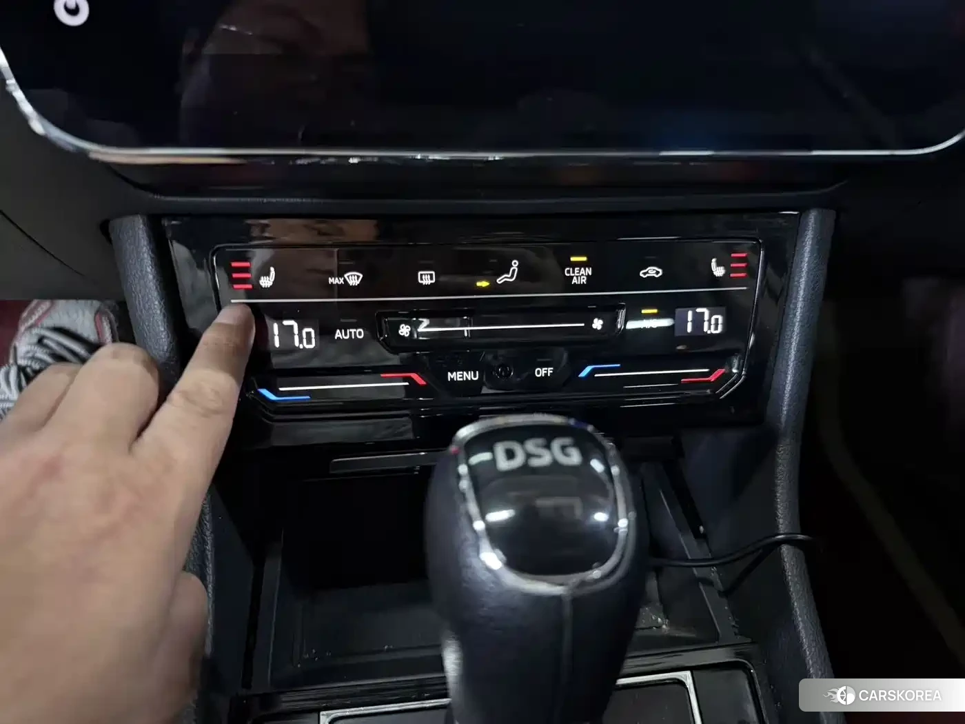 Skoda Superb 2023 Silver/gray из Китая, фото 4