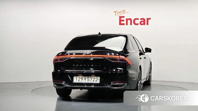 Hyundai The New Grandeur IG id 4998117 из Кореи 24
