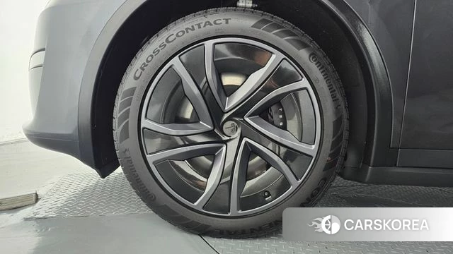 Tesla Model X id 5032567 из Кореи 30