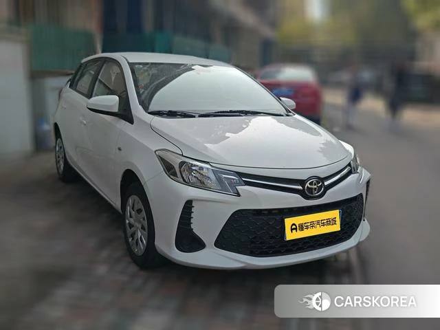 Toyota Vios 2022 Белый из Китая, фото 4