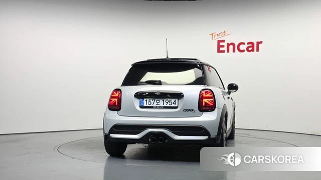 Mini Cooper S id 4922312 из Кореи 26