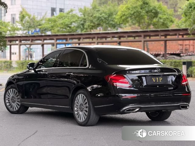 Mercedes-Benz E-Class 2020 Черный из Китая, фото 4