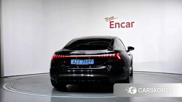Audi RS e-Tron GT id 4996029 из Кореи 27