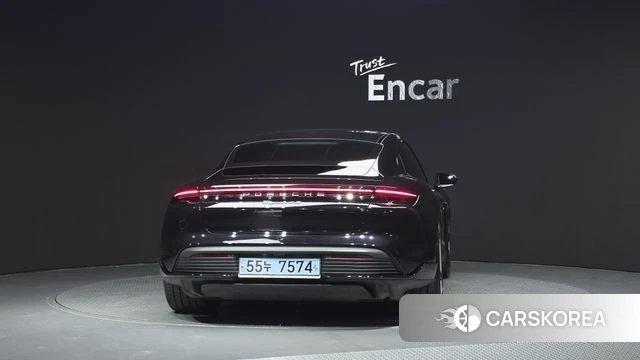 Porsche Taycan id 4959379 из Кореи 30