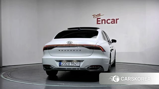 Hyundai The New Grandeur IG id 4573377 из Кореи 14