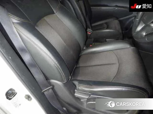 Nissan Elgrand 2019 из Японии, фото 4