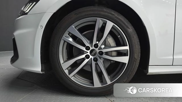 Audi A6 (C8) id 5016588 из Кореи 29
