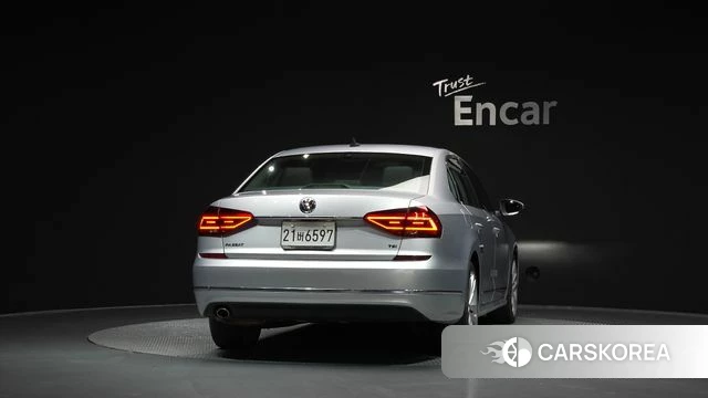 Volkswagen The New Passat id 4983127 из Кореи 24