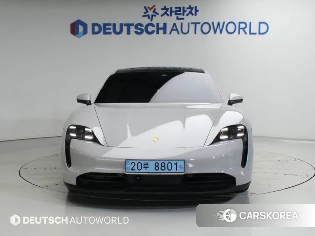 Porsche Taycan 2022 Серебристо-серый из Кореи, фото 6