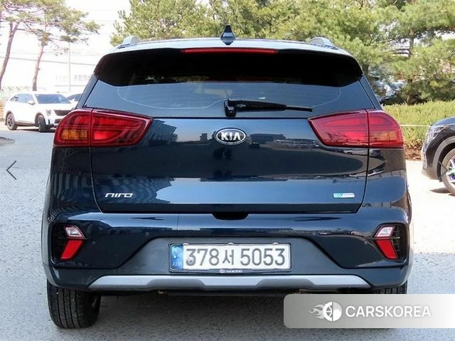 Kia The New Niro id 5047906 из Кореи 14