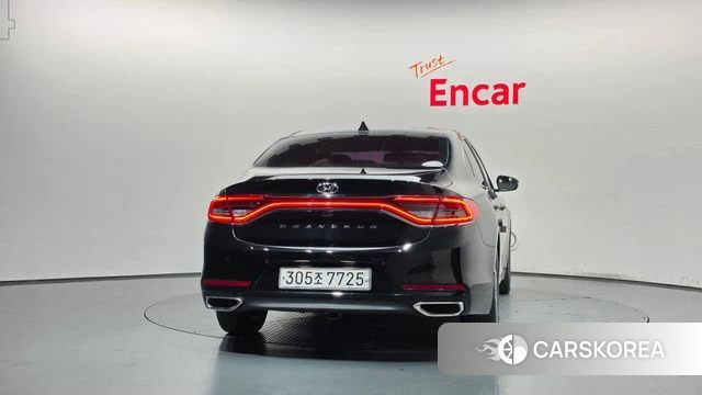 Hyundai Grandeur IG id 4781076 из Кореи 27