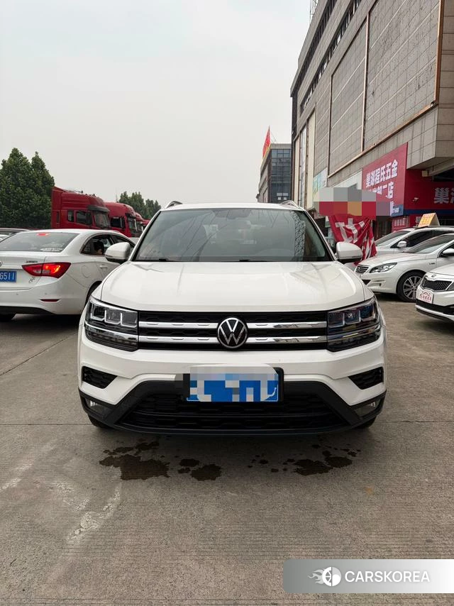 Volkswagen Tharu 2021 Белый из Китая, фото 5