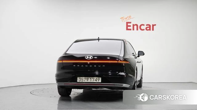 Hyundai Grandeur (GN7) id 5046325 из Кореи 14