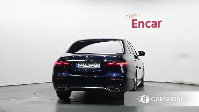 Mercedes-Benz E-Class W213 id 5026770 из Кореи 31