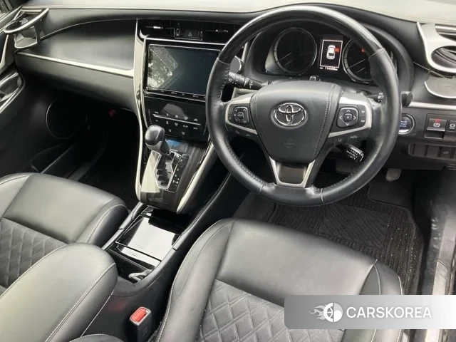 Toyota Harrier 2018 из Японии, фото 4