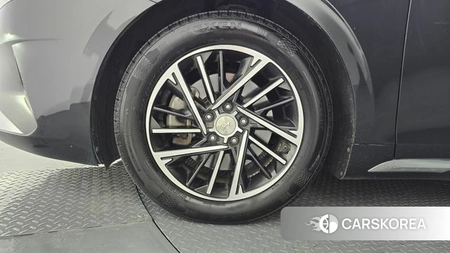 Hyundai The New Grandeur IG id 4794164 из Кореи 28