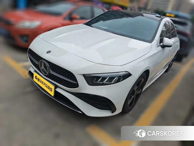 Mercedes-Benz A-Class 2024 Белый из Китая, фото 4