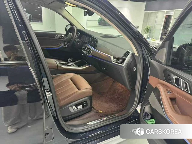 BMW X5 2021 Черный из Китая, фото 4