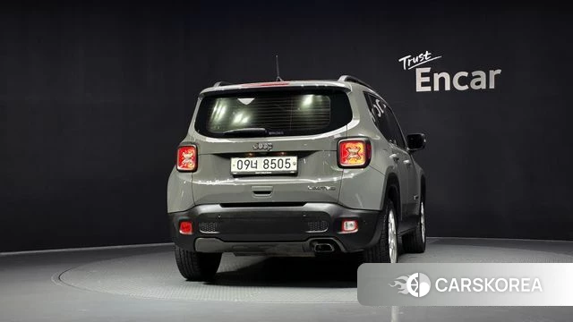 Jeep Renegade id 4907348 из Кореи 25