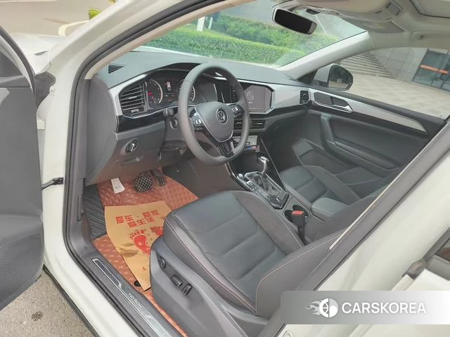 Volkswagen Tayron 2021 Белый из Китая, фото 4