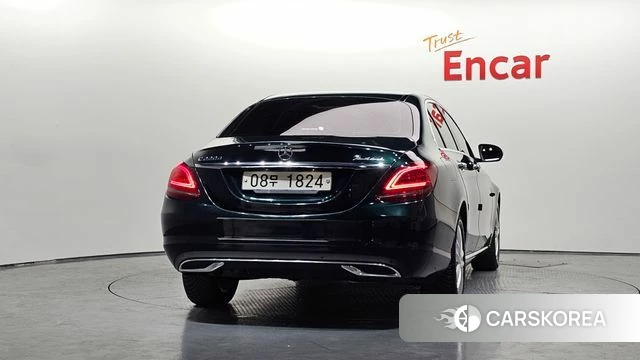 Mercedes-Benz C-Class W205 id 5018772 из Кореи 14