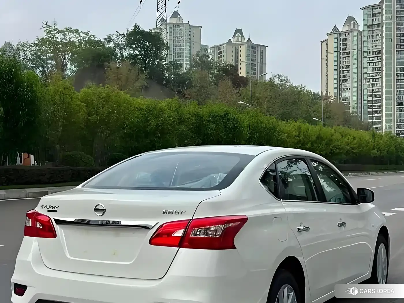 Nissan Sylphy 2026 Белый из Китая, фото 4