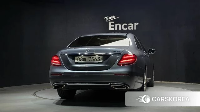 Mercedes-Benz E-Class W213 id 4988337 из Кореи 27