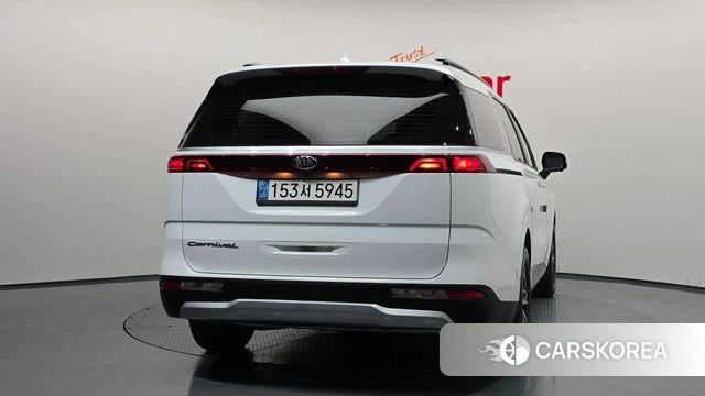 Kia Carnival 4th generation id 4712267 из Кореи 24