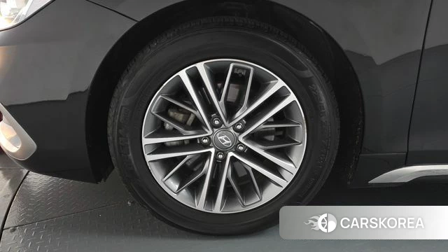 Hyundai Grandeur IG id 4502281 из Кореи 27