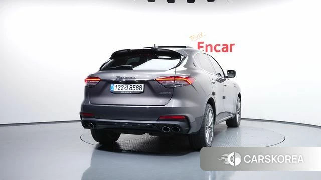 Maserati Levante id 5028946 из Кореи 27