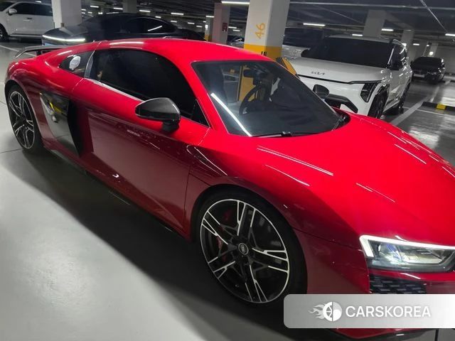 Audi R8 (4S) 2021 Красный из Кореи, фото 4