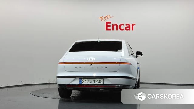 Hyundai Grandeur Hybrid (GN7) id 4950253 из Кореи 28