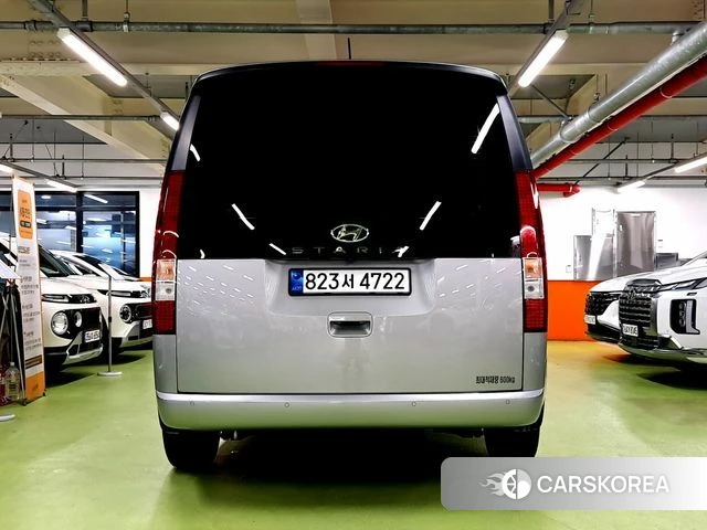 Hyundai Staria id 4561780 из Кореи 14