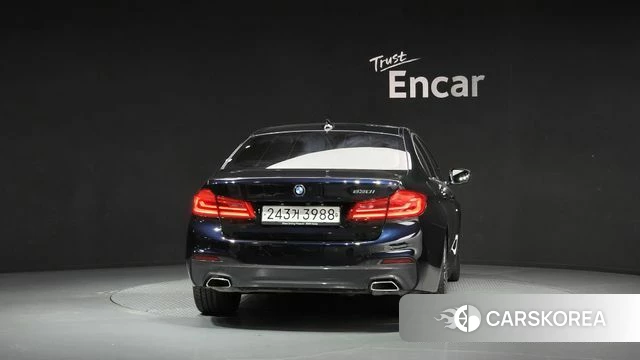 BMW 5 Series (G30) id 4937225 из Кореи 14